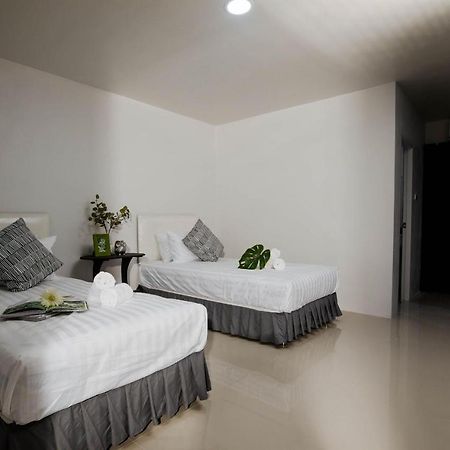 Momda Resort @Ranong Bagian luar foto